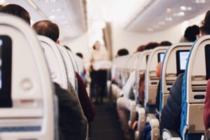 passageiros no avião