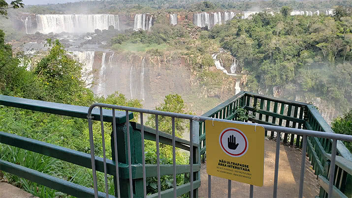 Cataratas mirante suspenso