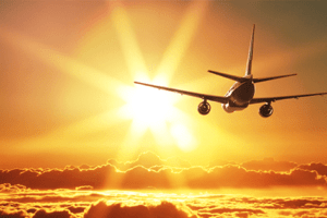 Avião Sol no horizonte