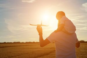 Pai, filho e avião
