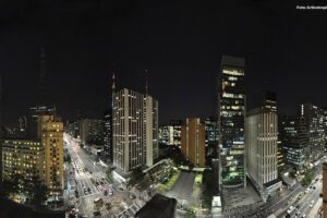 avenida paulist a noite