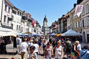 turistas demais capa