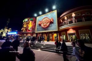 hard rock cafe universal