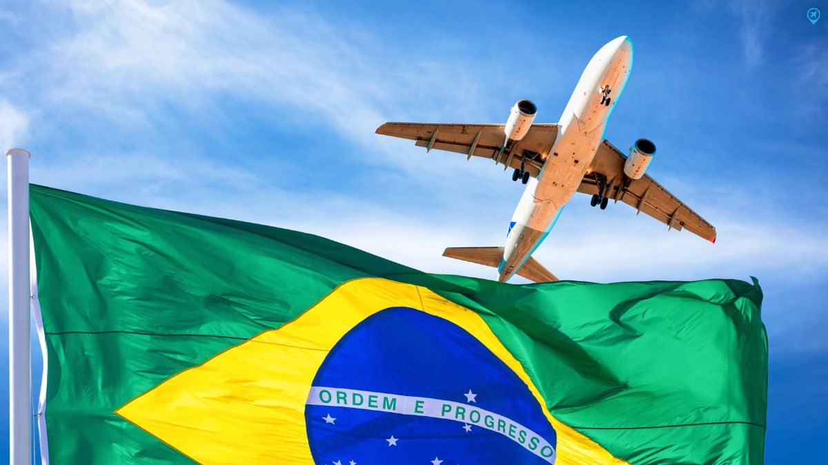 Avião e a bandeira do Brasil