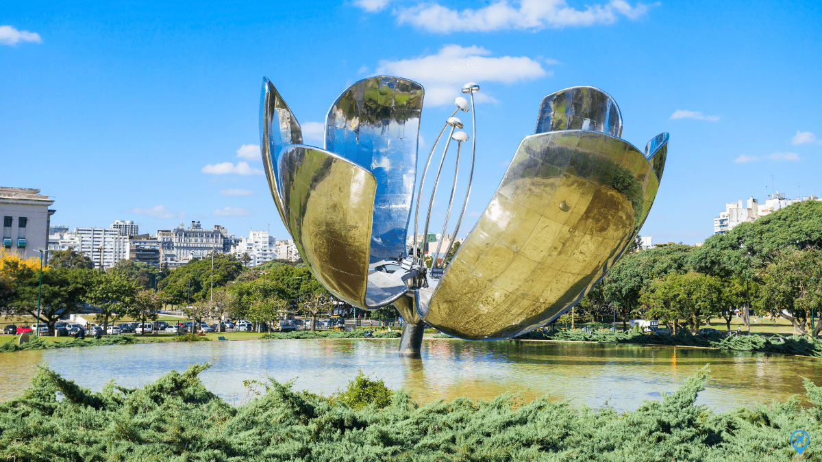 Flor metálica em Buenos Aires