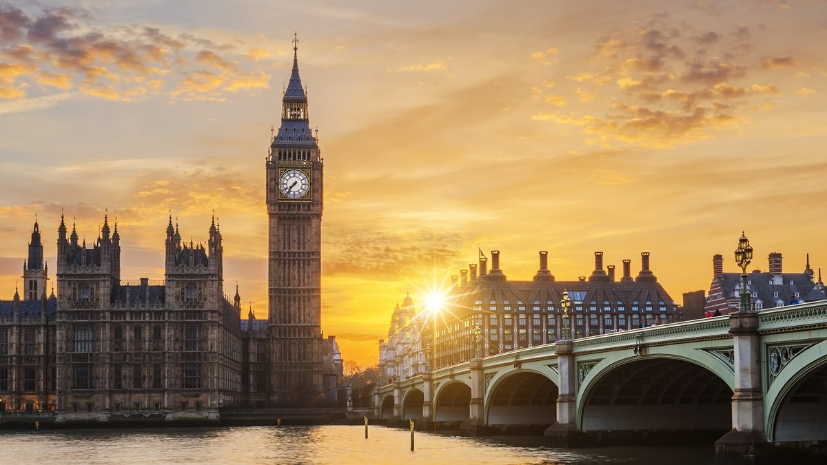 Promoção de passagem para a Europa - Promo Latam