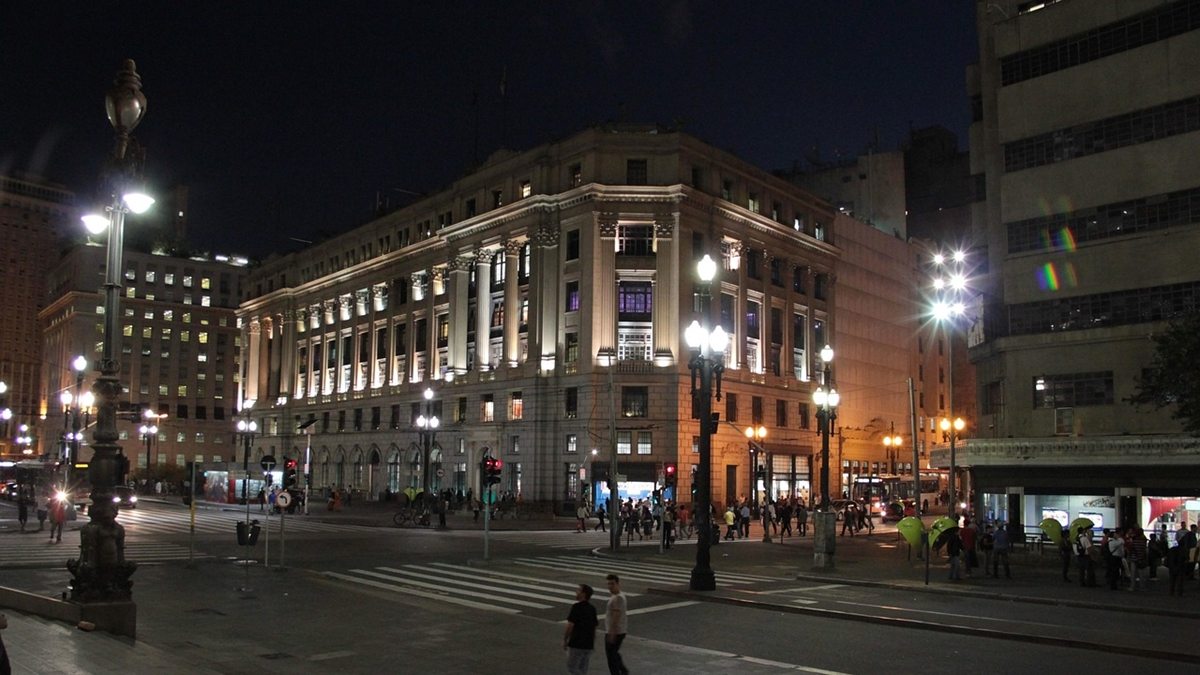 avenida em sao paulo