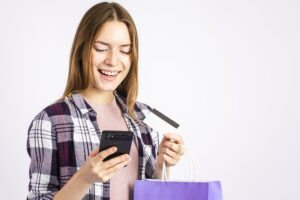 cartão de crédito e celular