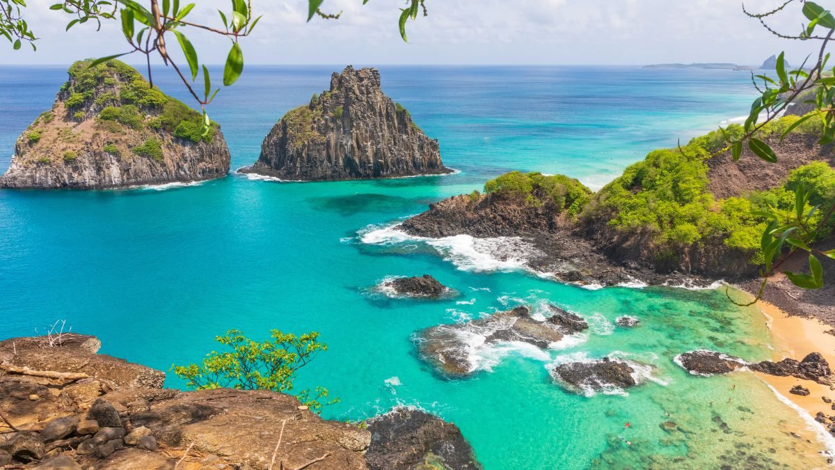Praia em Fernando de Noronha