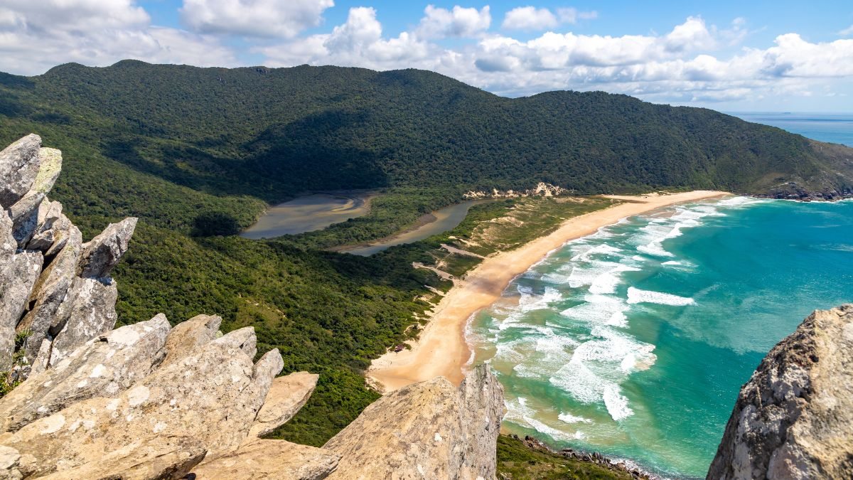 Praia em Florianópolis - Santa Catarina