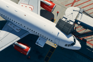 Avião conectado ao finger