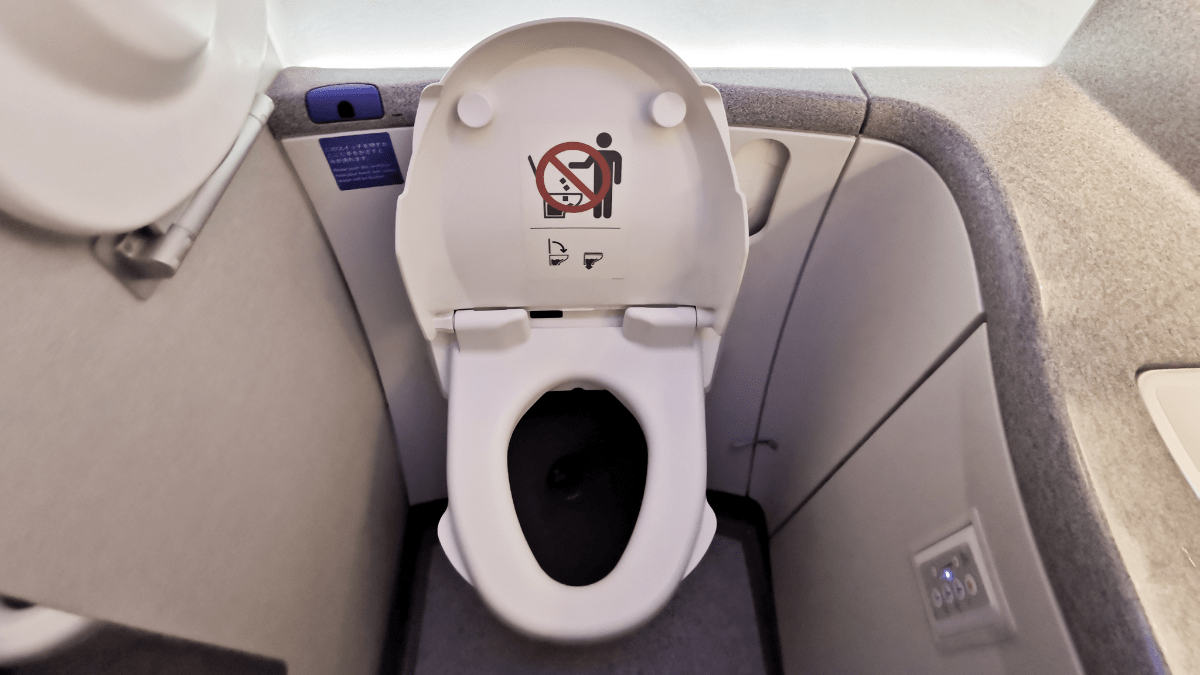 Banheiro de avião