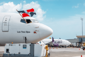 Avião com bandeira da República Dominicana