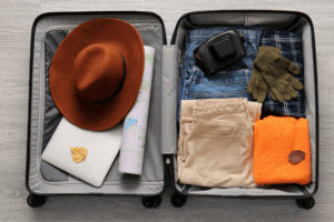 Roupas na mala
